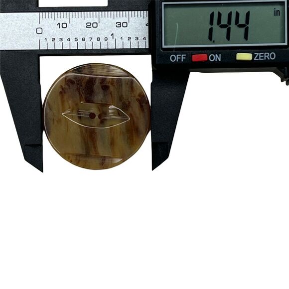 7 Vintage Coat Buttons Bakelite Celluloid Early Plastic Sewing Notions Fashion - Picture 7 of 8